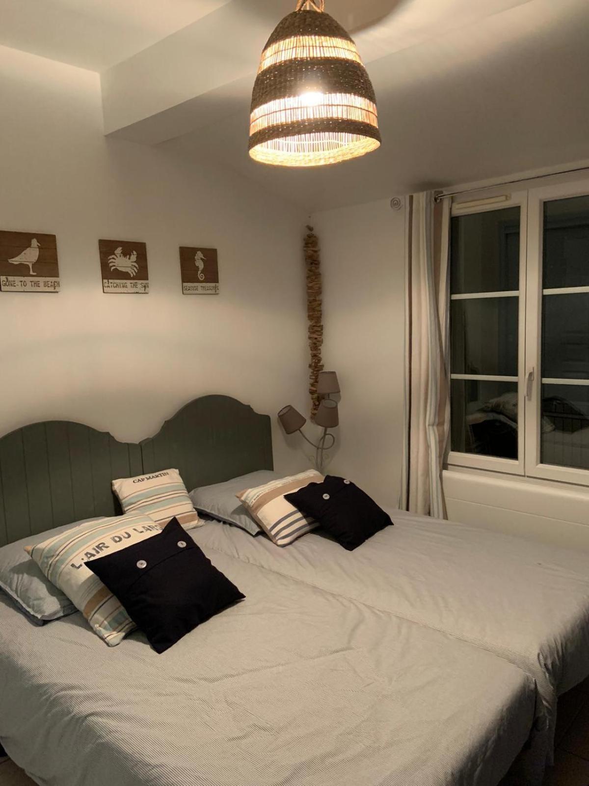 Maison 10/12 Pers A 5 Min Du Phare Des Baleines Сен-Клеман-де-Бален Экстерьер фото